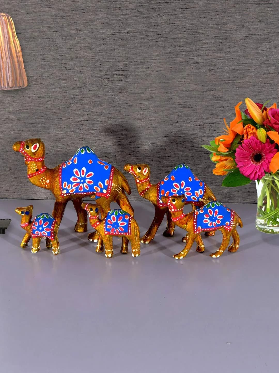 DreamKraft Handcrafted Set of 5 Camel Showpieces for Home Decoration